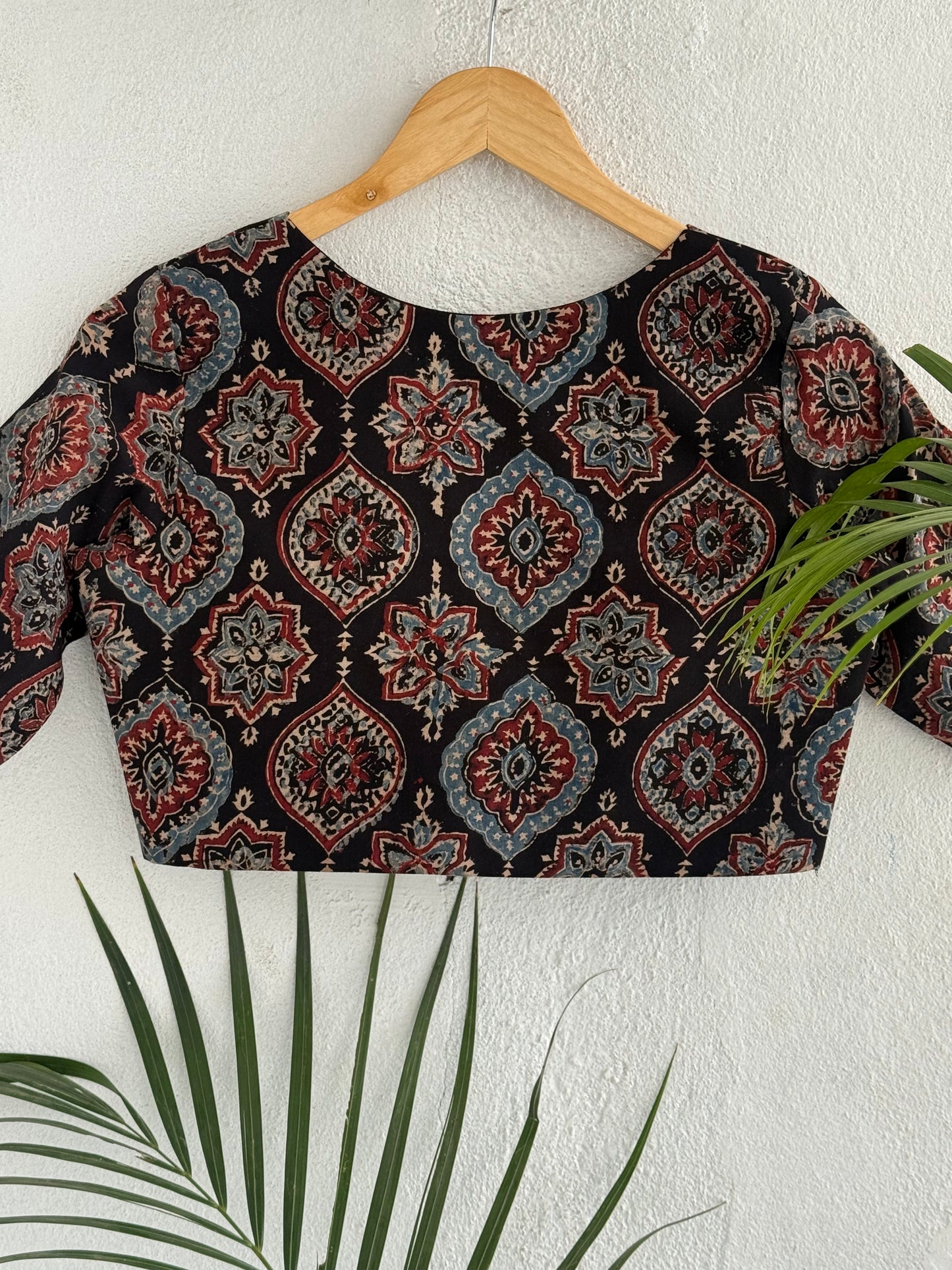Rachita elbow sleeves
