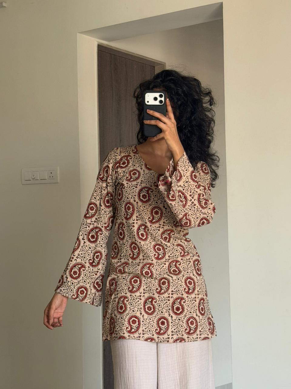 Soniya Bell Sleeves