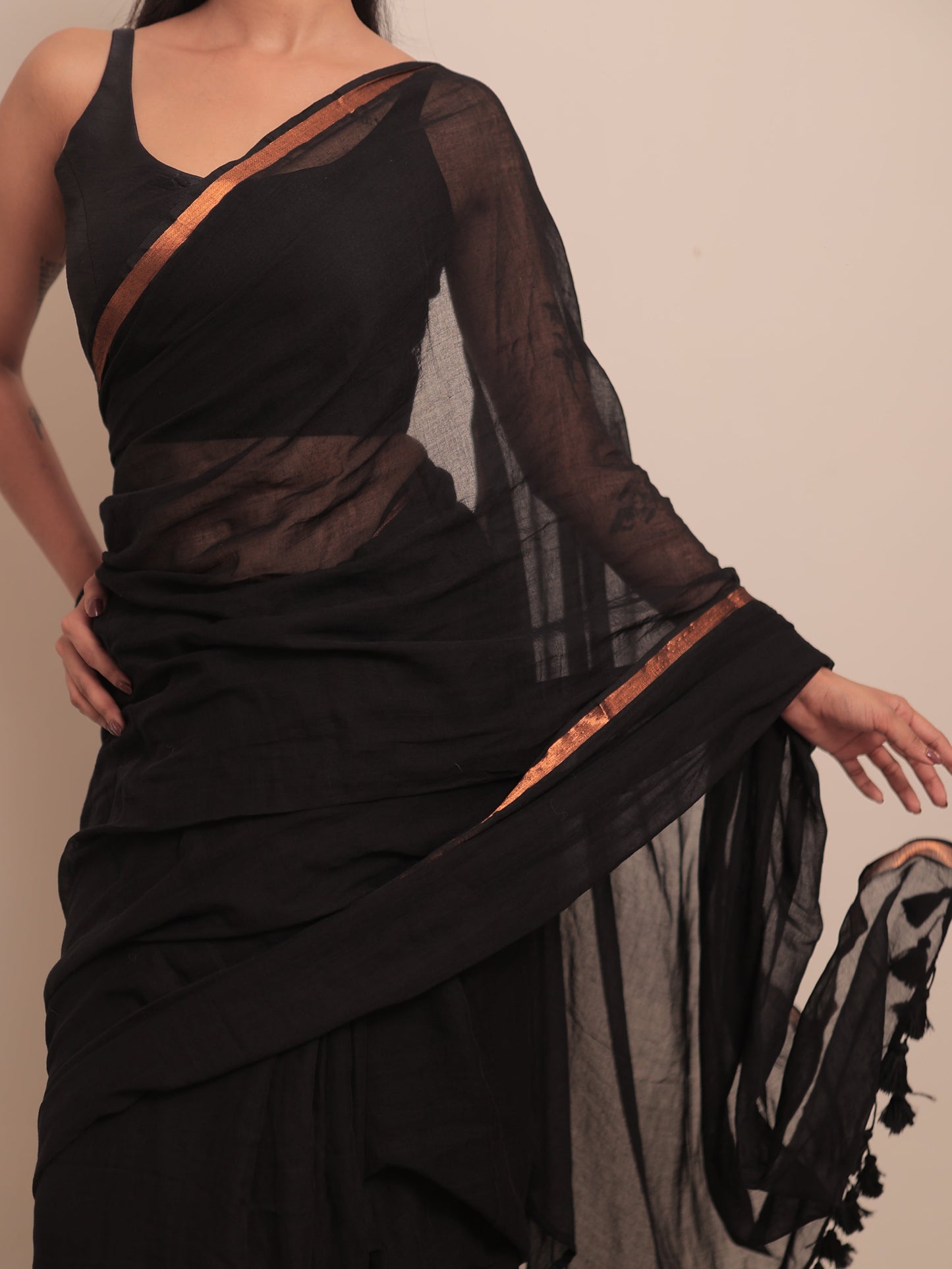Komal Saree Blouse Set [Black]