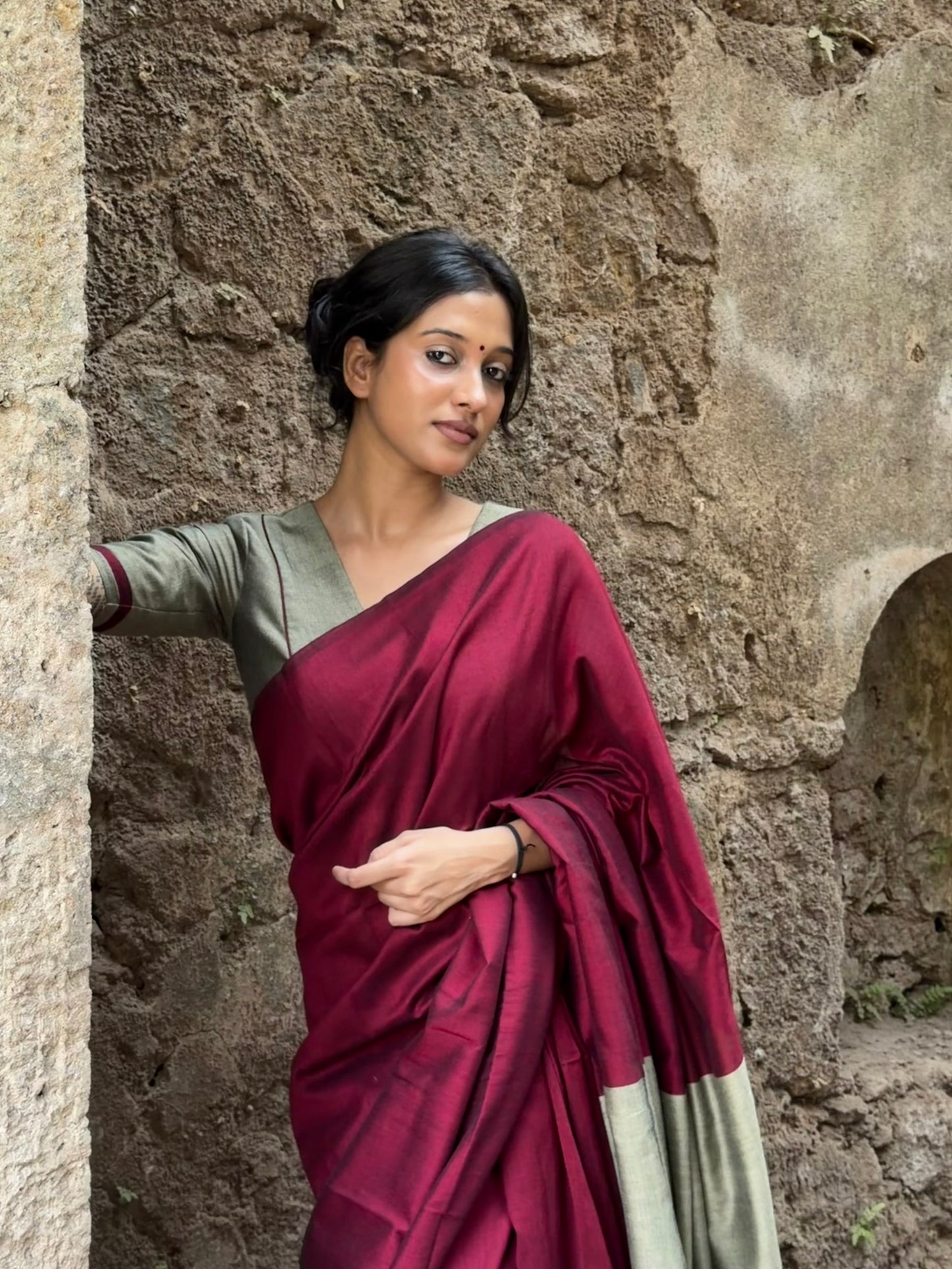 “Tarini” Maroon Saree with Stitched Blouse (combo set)