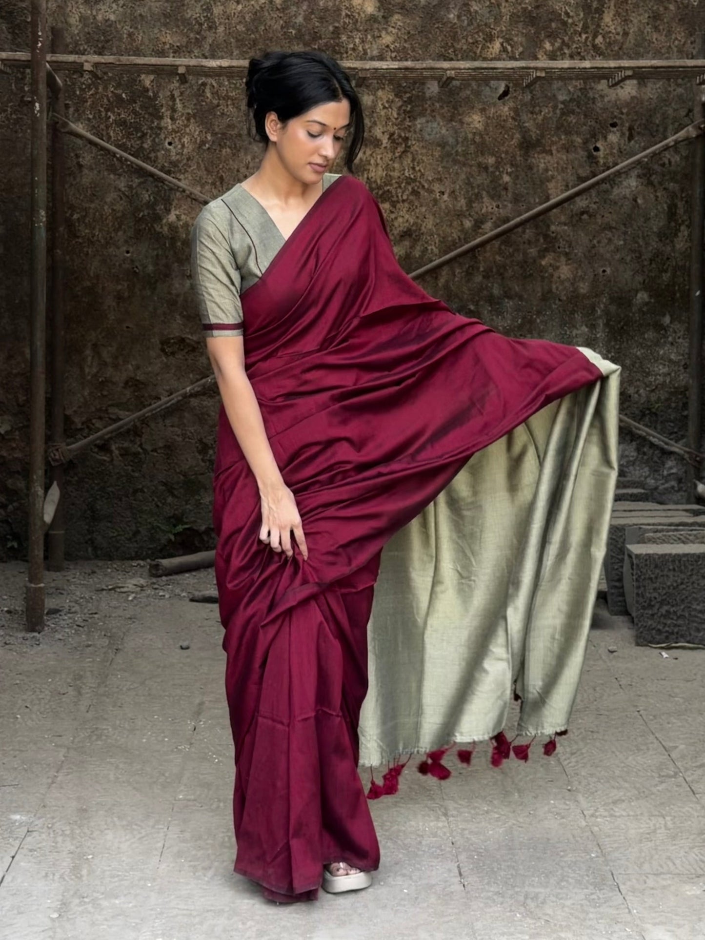 “Tarini” Maroon Saree with Stitched Blouse (combo set)