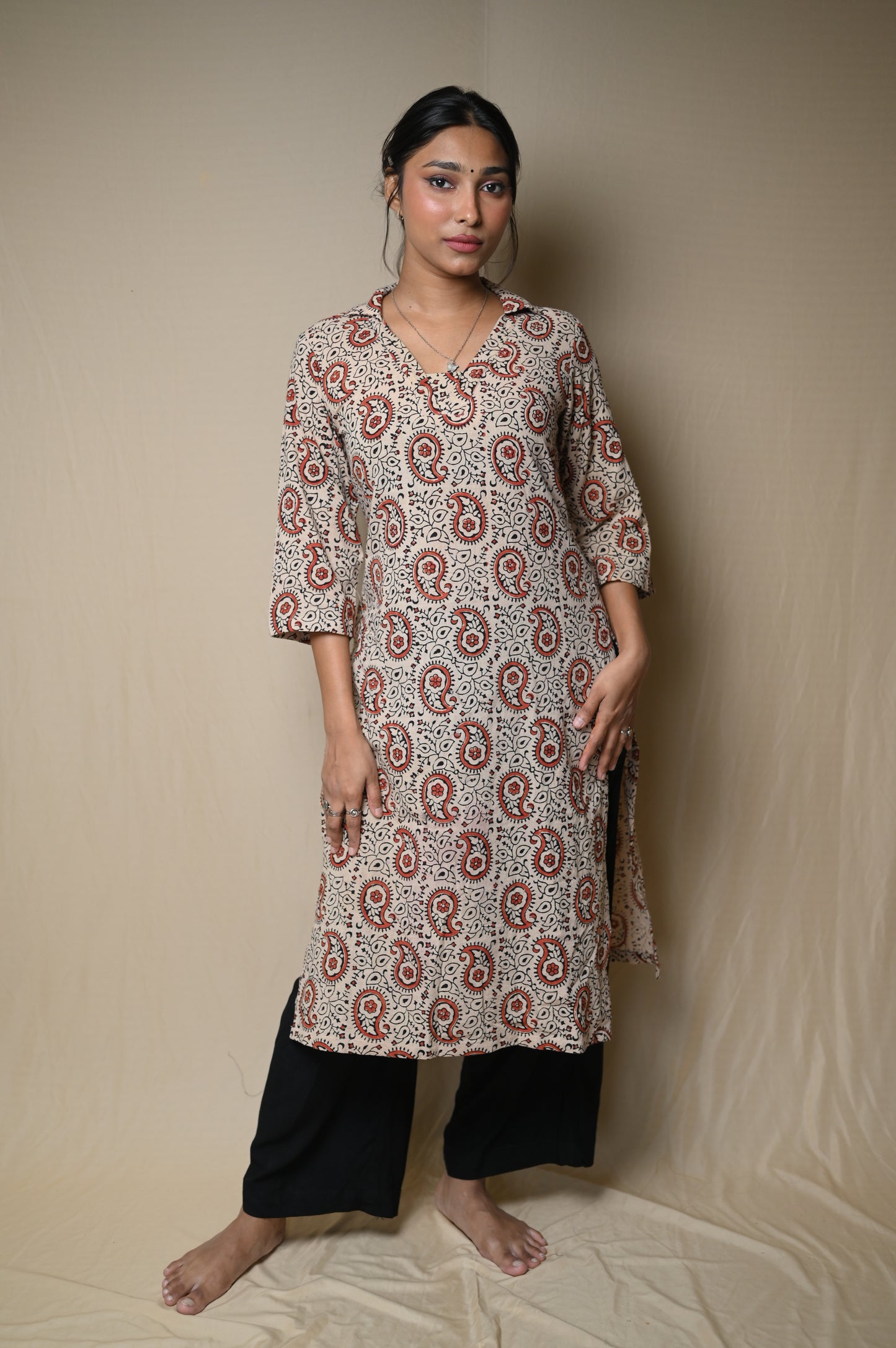 Shamila Ajrakh Kurti