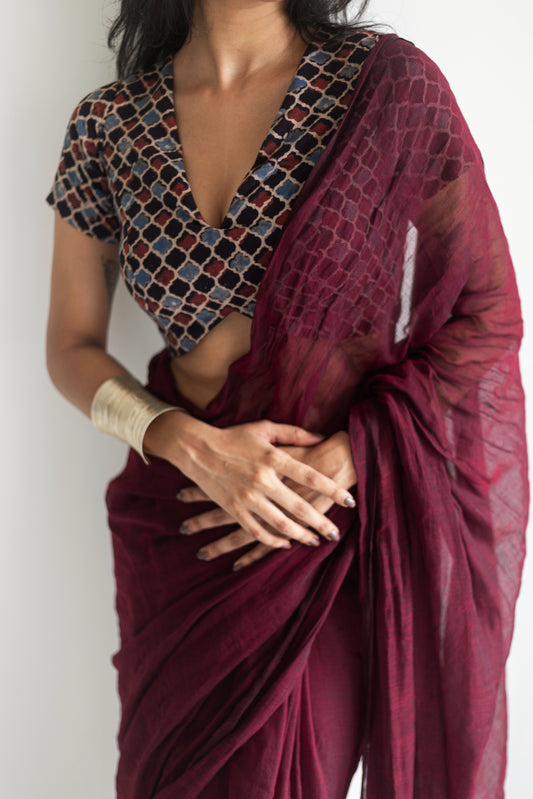 “Madhu” Maroon blue combo set.
