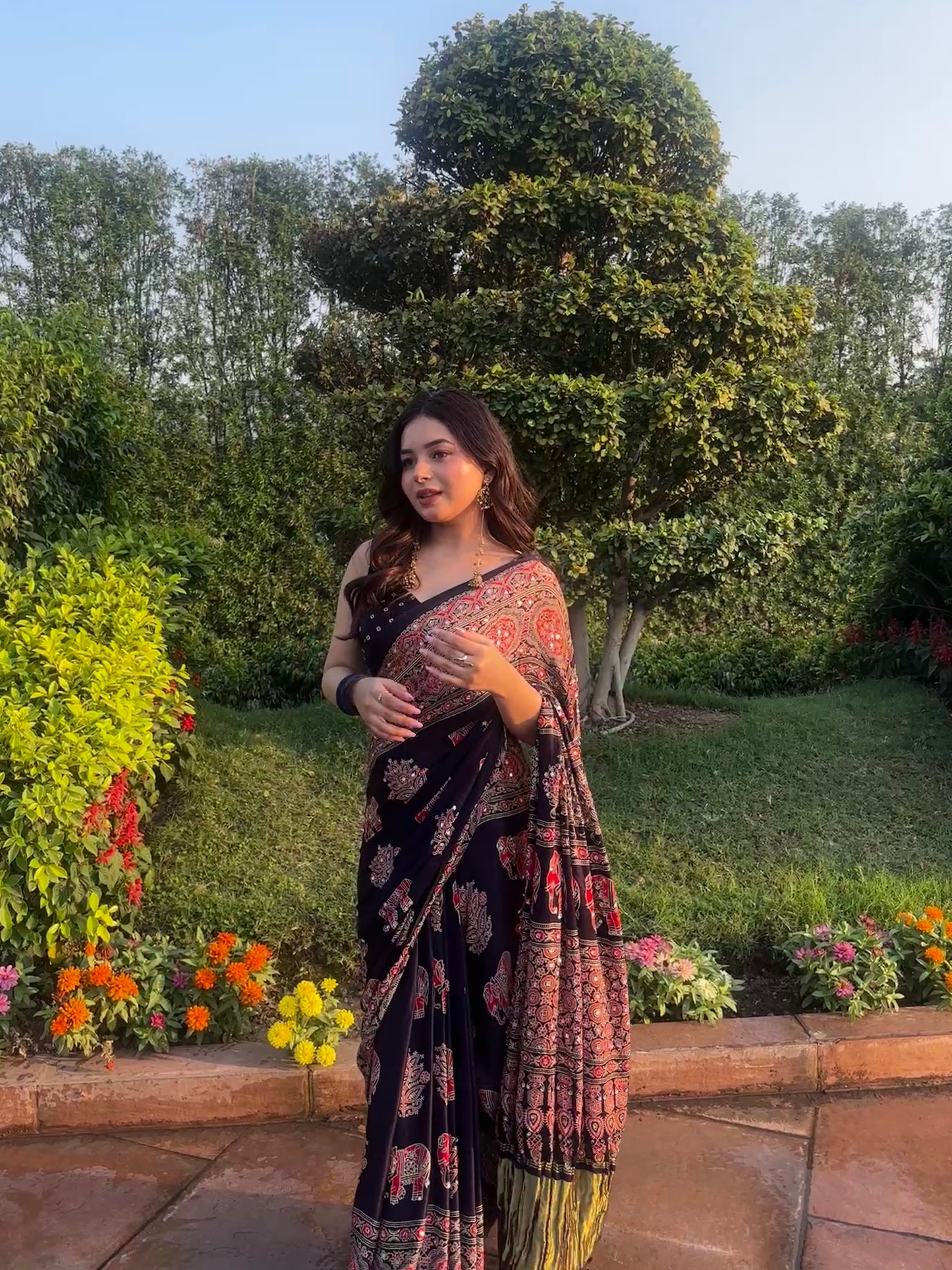 “Riya purple” Sheesha saree with lagdi pallu with unstitched blouse piece [Dispatch date : 15th July, 2026]