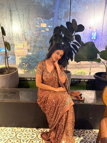 “Bronze Chandni” saree blouse combo set [Dispatch Begins By : 25th September, 2026]