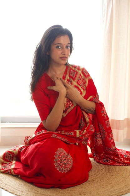 Pooja Gharchola saree with Durga maa blouse combo set