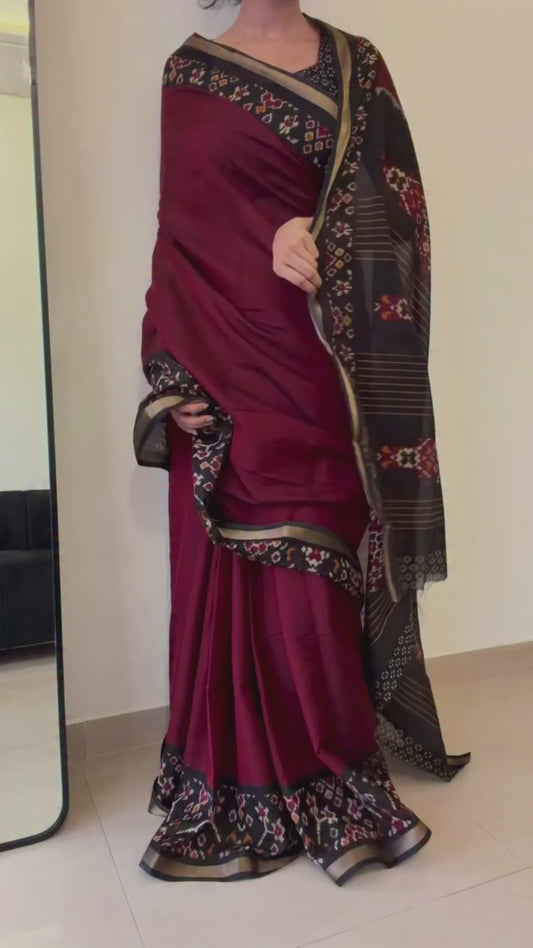 Laal Mohini Saree along with unstitched blouse