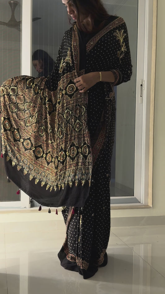 “Menka” handwork Sheesha saree [Dispatch Starts From : 10th August, 2026]