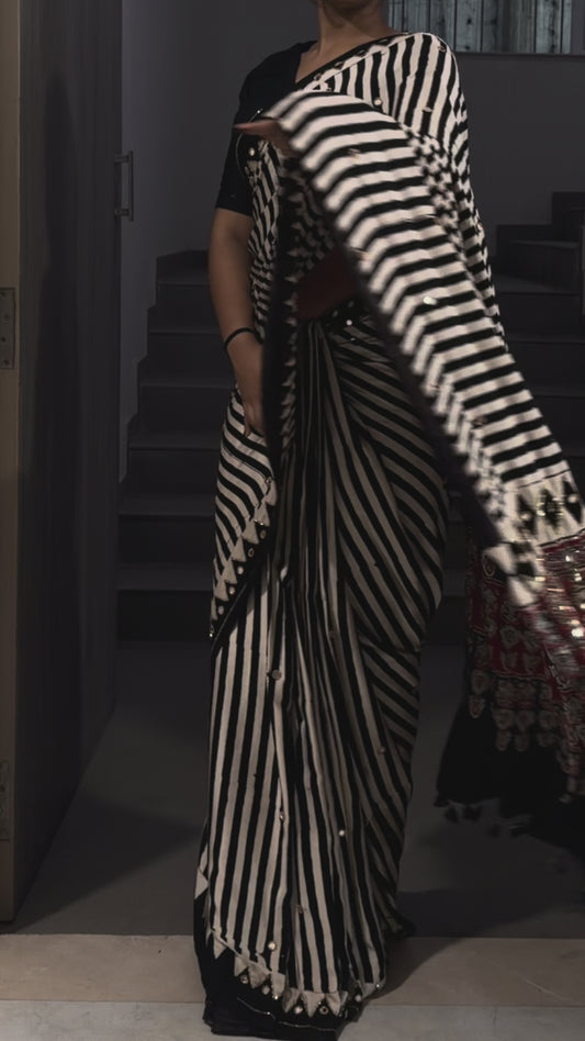 “Nasha” Sheesha saree with unstitched blouse piece [Dispatch Starts From : 10th August, 2026]